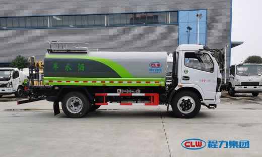 CL5121GSS6EQ 程力东风福瑞卡洒水车 (1).jpg